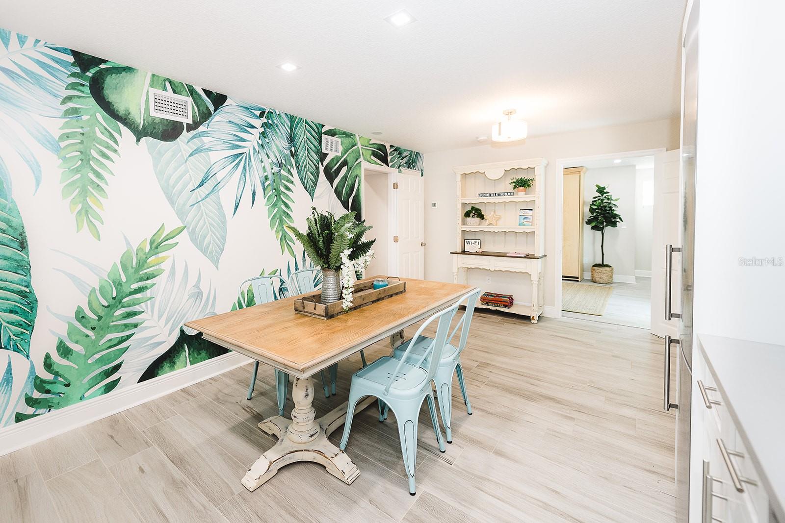 Photo of 106 E BAY DRIVE TREASURE ISLAND FL 33706