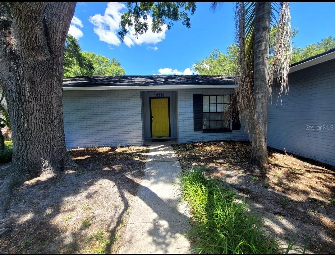 Photo of 14930 GLASGOW COURT TAMPA FL 33624