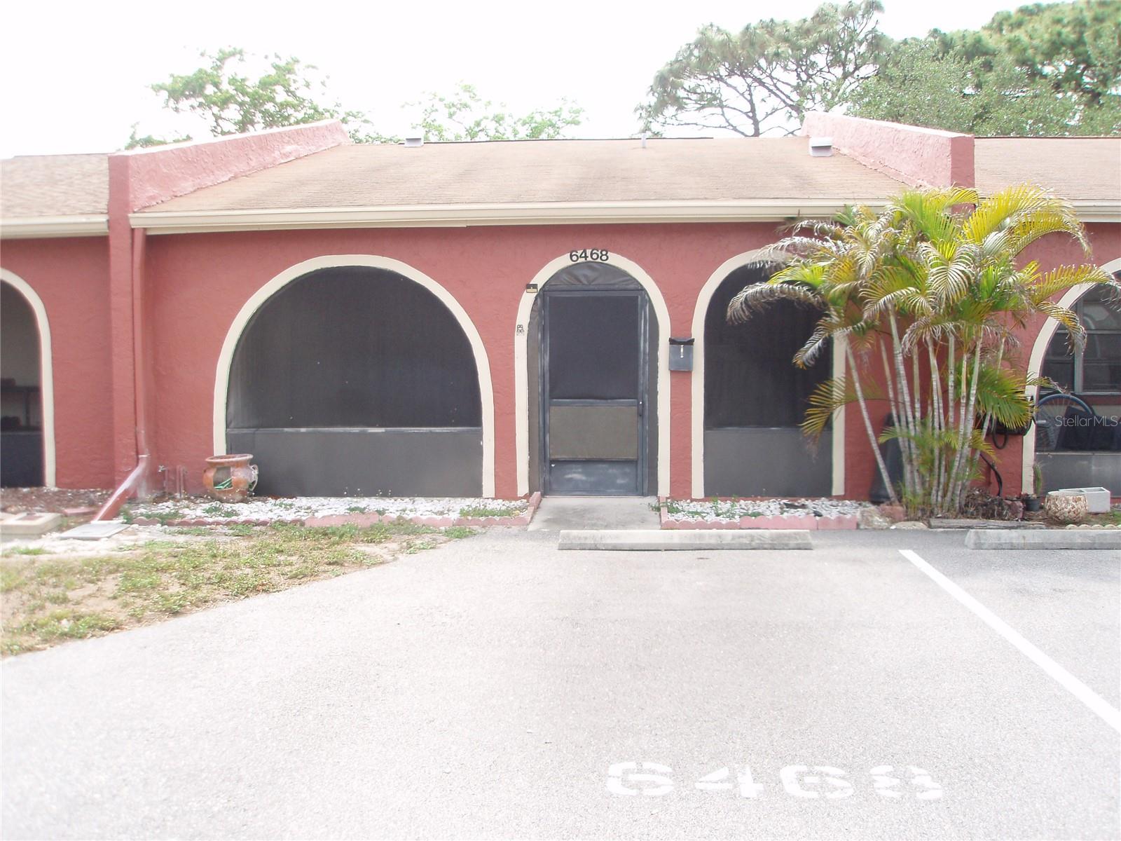 Photo of 6468 BONNIE BAY CIRCLE PINELLAS PARK FL 33781