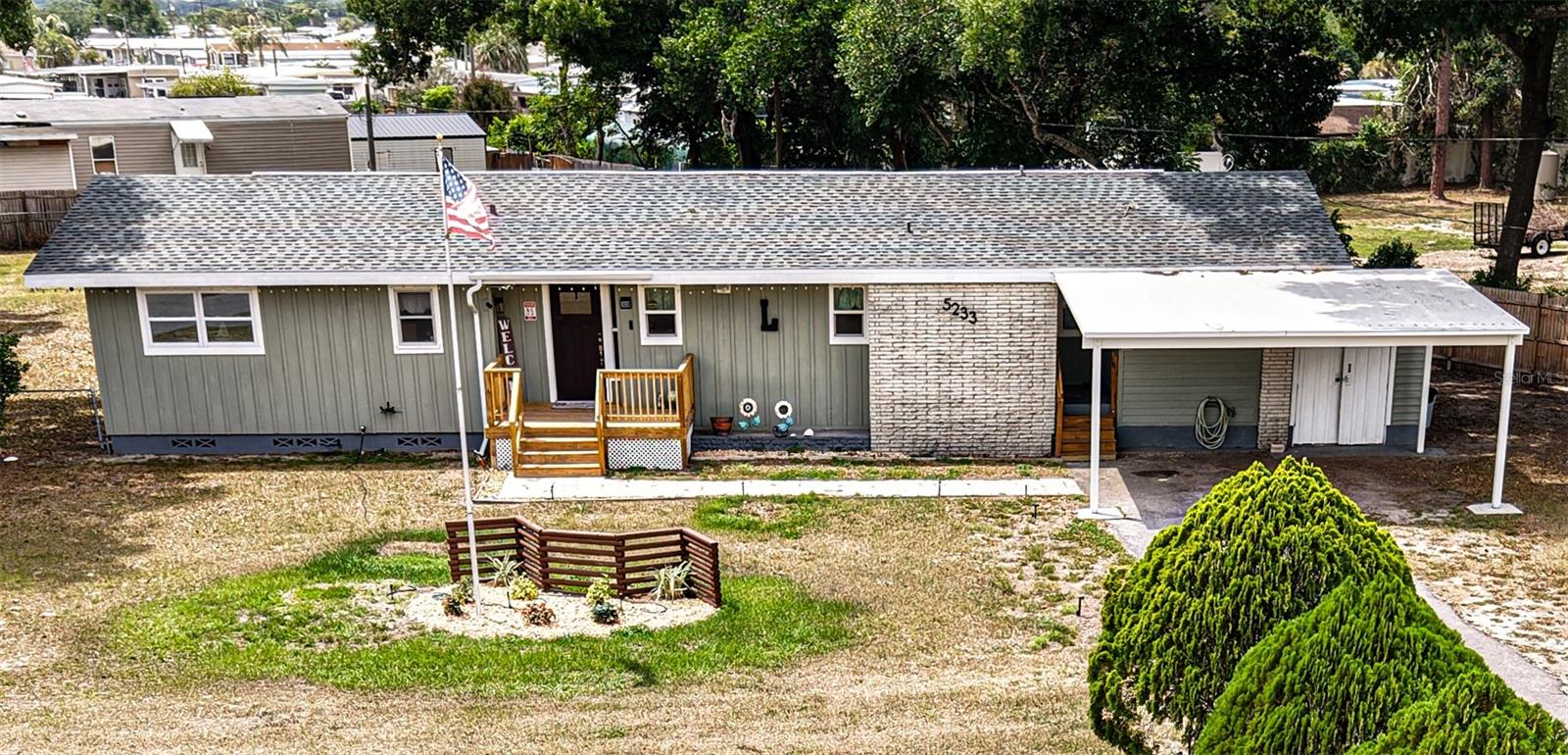 Photo of 5233 HILL DRIVE ZEPHYRHILLS FL 33542