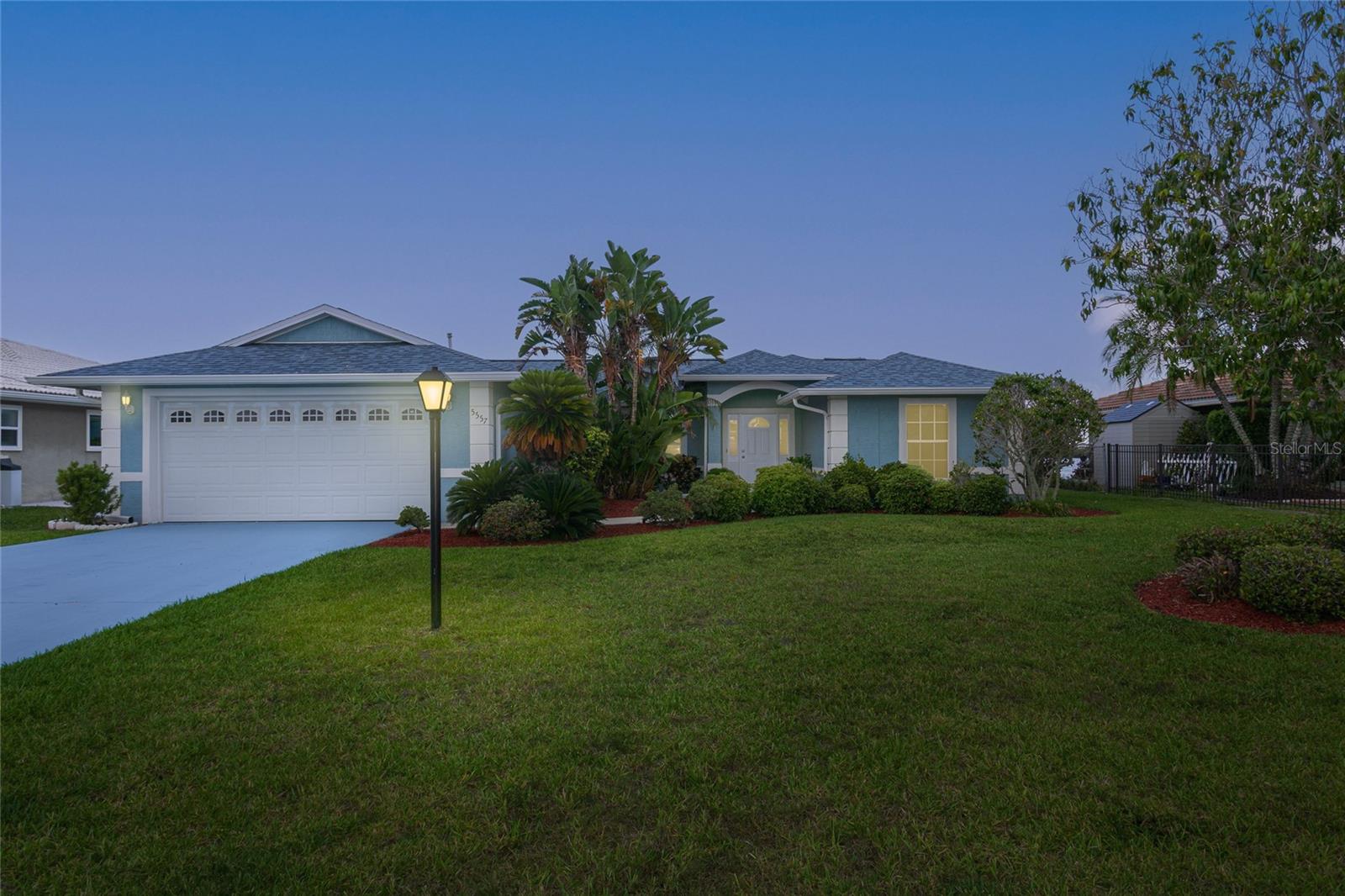 Photo of 5557 BOWLINE BEND NEW PORT RICHEY FL 34652