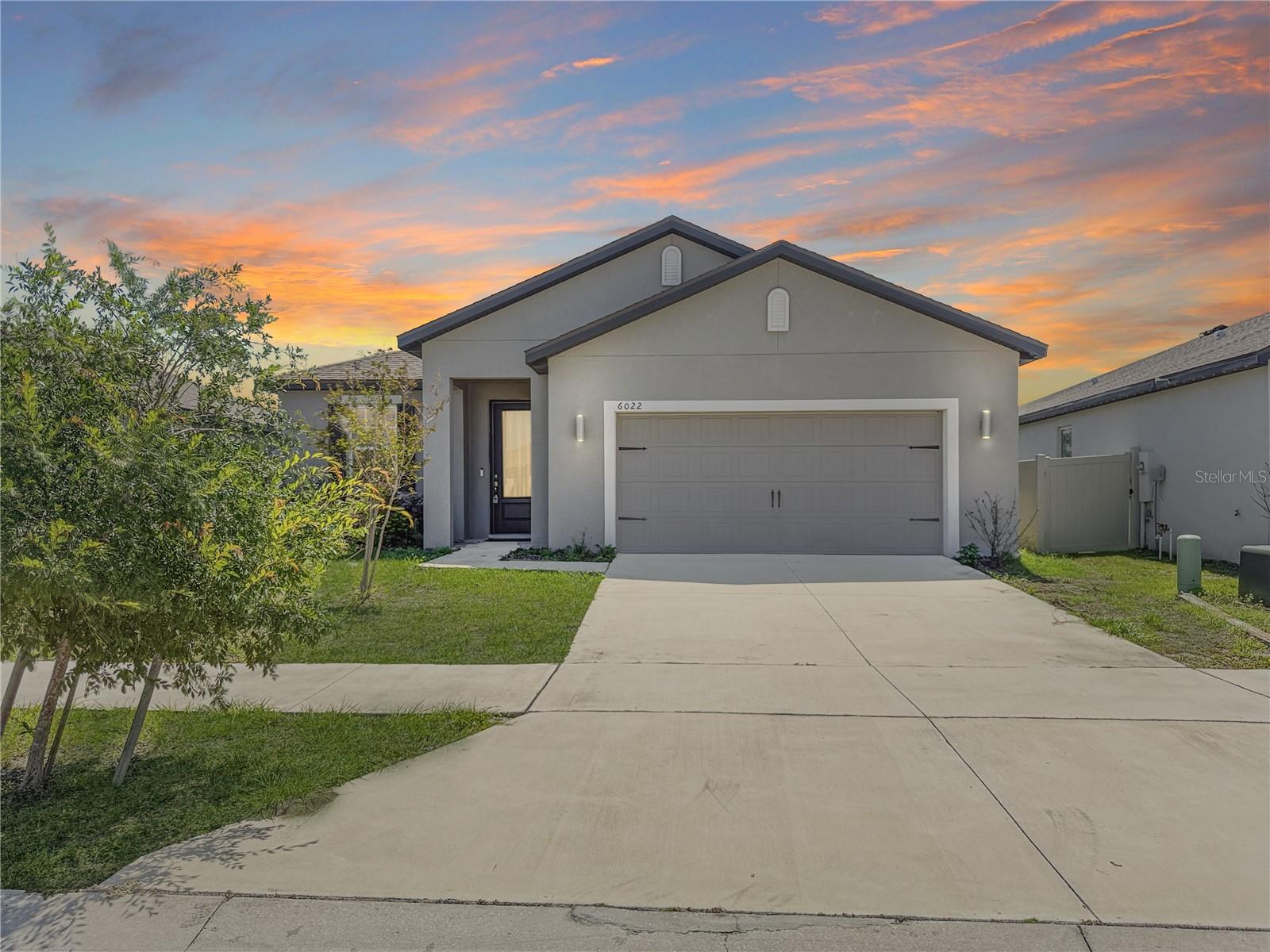 Photo of 6022 DOLOSTONE DRIVE LAKELAND FL 33811