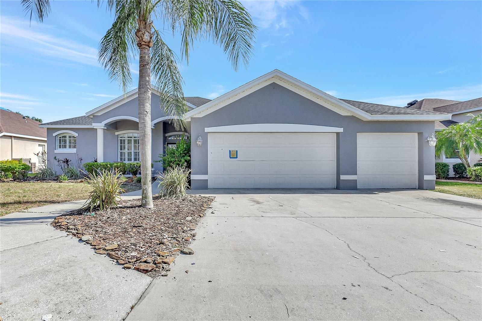 Photo of 2863 DUNCAN TREE CIRCLE VALRICO FL 33594