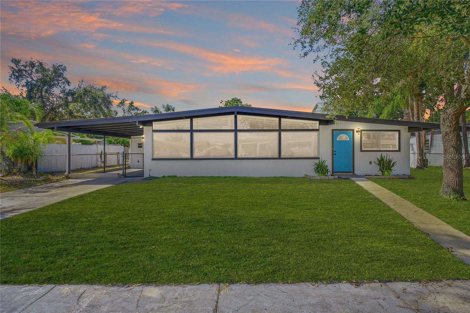 Photo of 316 COUNTRY CLUB DRIVE OLDSMAR FL 34677