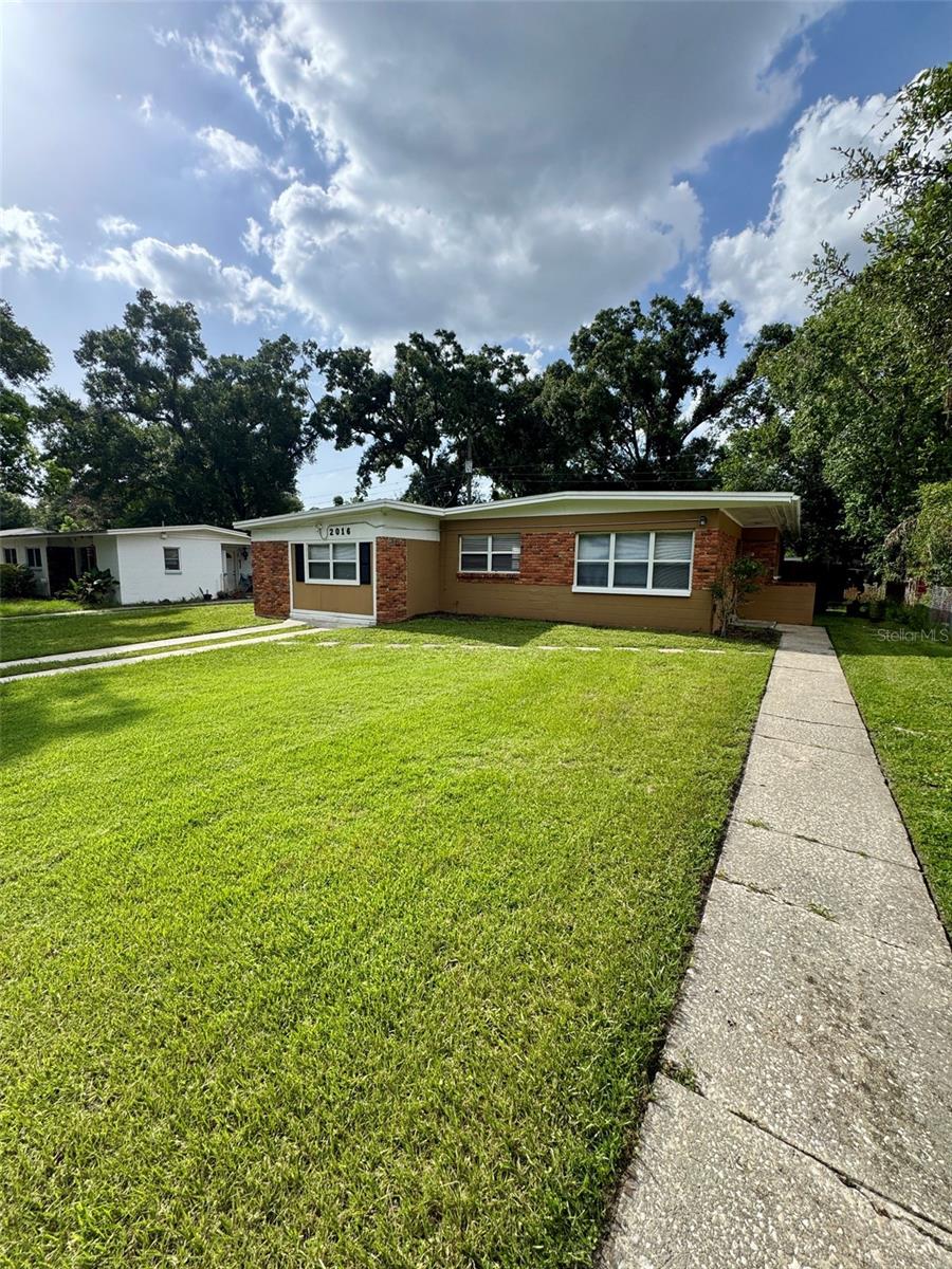 Photo of 2016 E CRENSHAW STREET TAMPA FL 33610