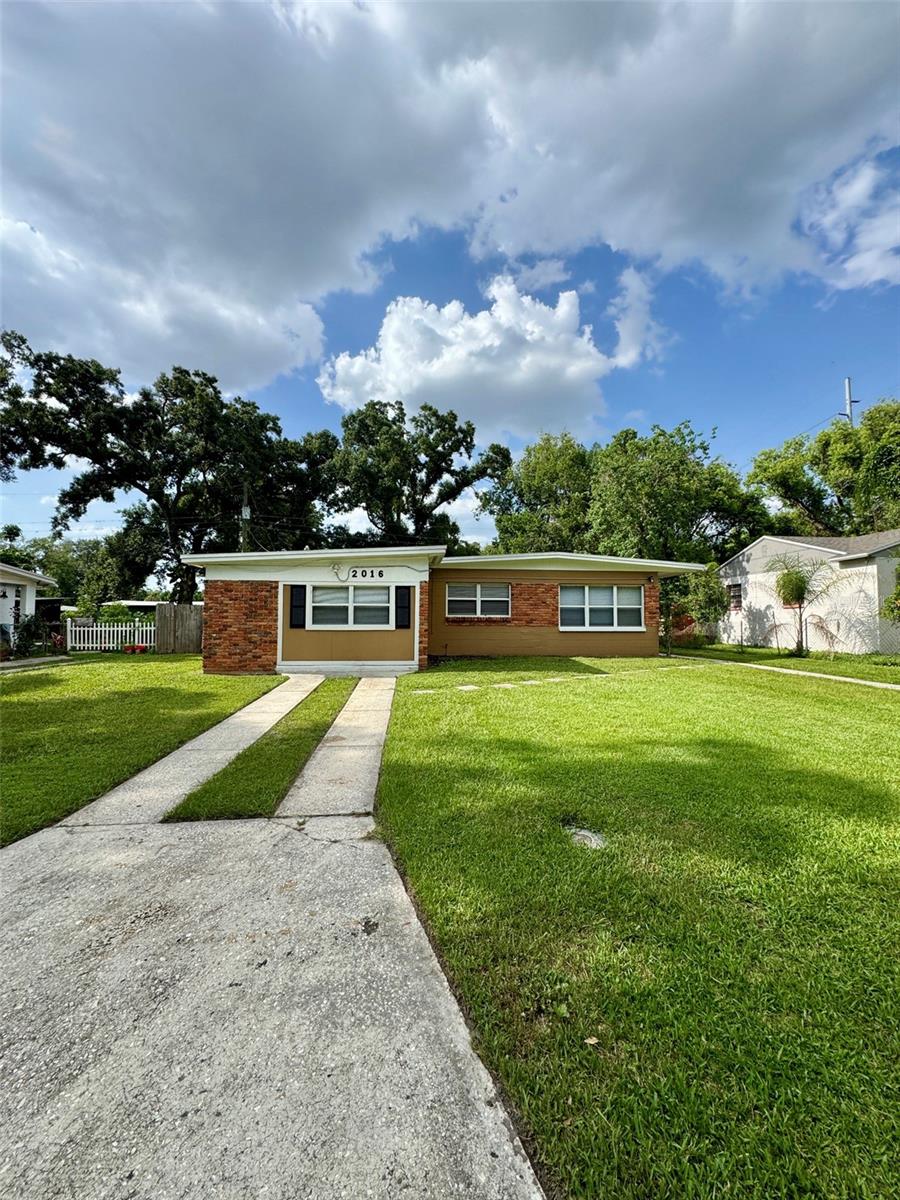 Photo of 2016 E CRENSHAW STREET TAMPA FL 33610