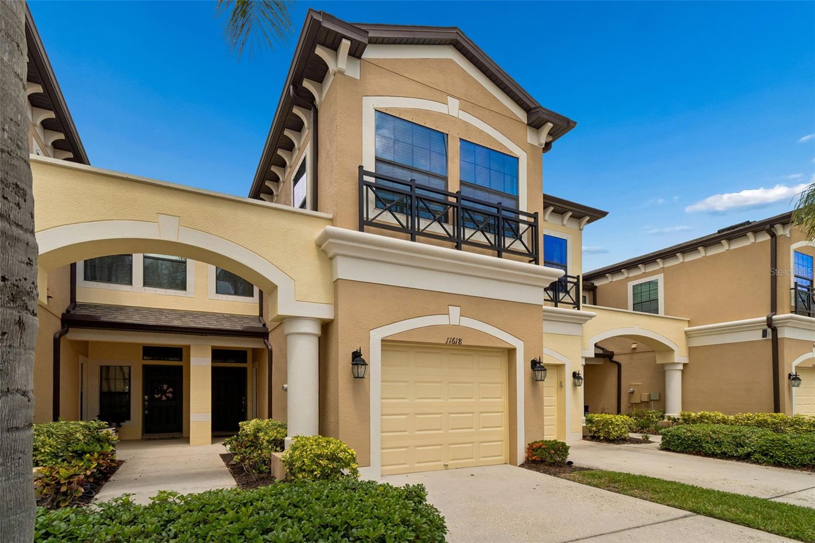Photo of 11618 CROWNED SPARROW LANE TAMPA FL 33626