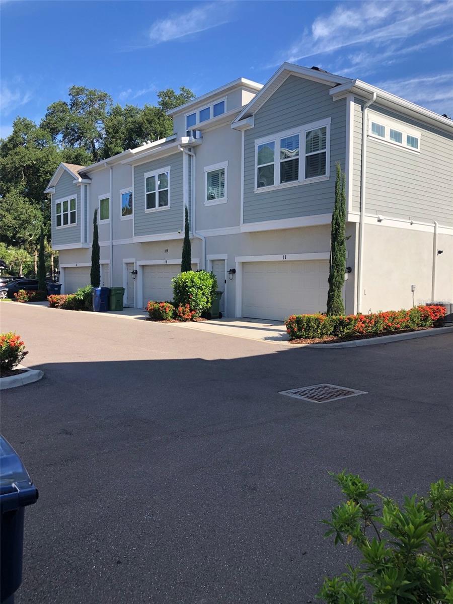 Photo of 115 N ARRAWANA AVENUE #7 TAMPA FL 33609