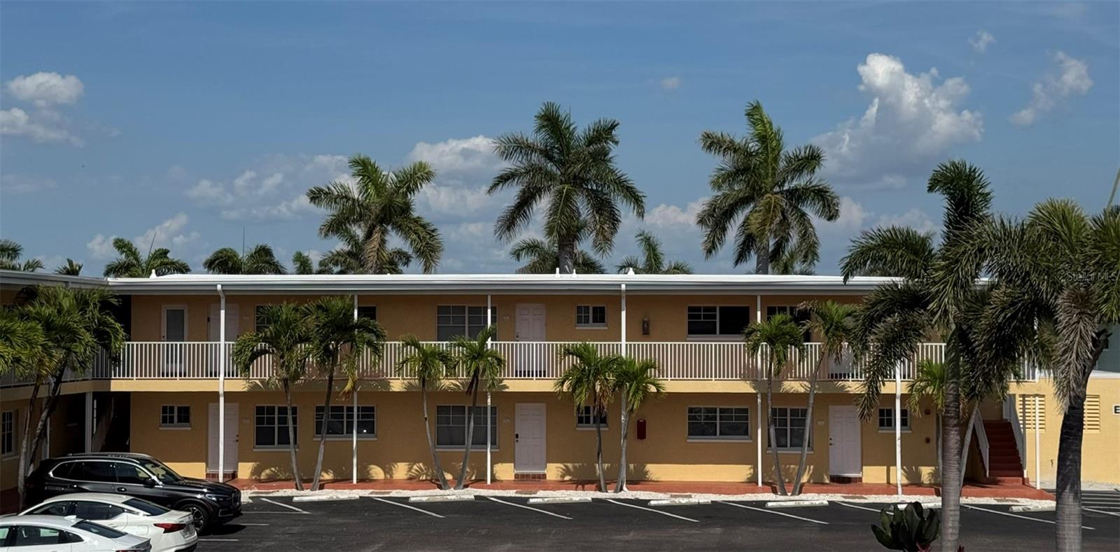 Photo of 19417 GULF BOULEVARD #E103 INDIAN ROCKS BEACH FL 33785