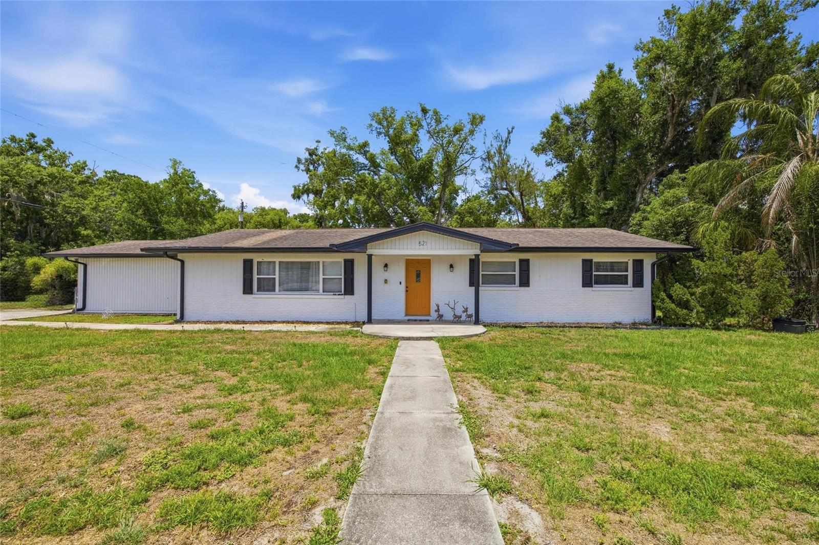 Photo of 521 W LUTZ LAKE FERN ROAD LUTZ FL 33548