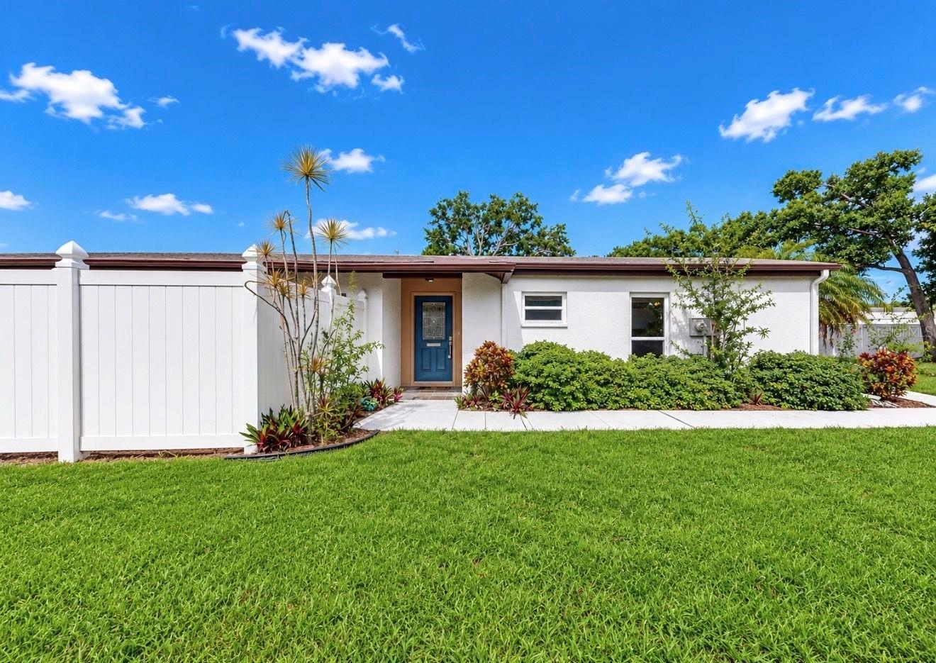 Photo of 3506 AUBURN COURT #230 SARASOTA FL 34231