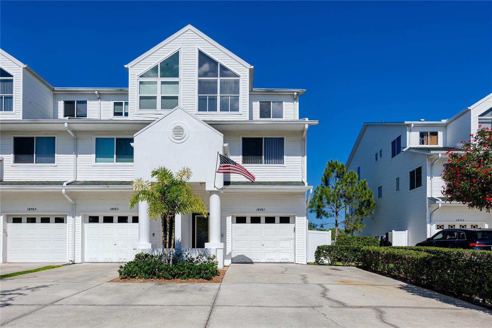 Photo of 14761 SEMINOLE TRAIL SEMINOLE FL 33776