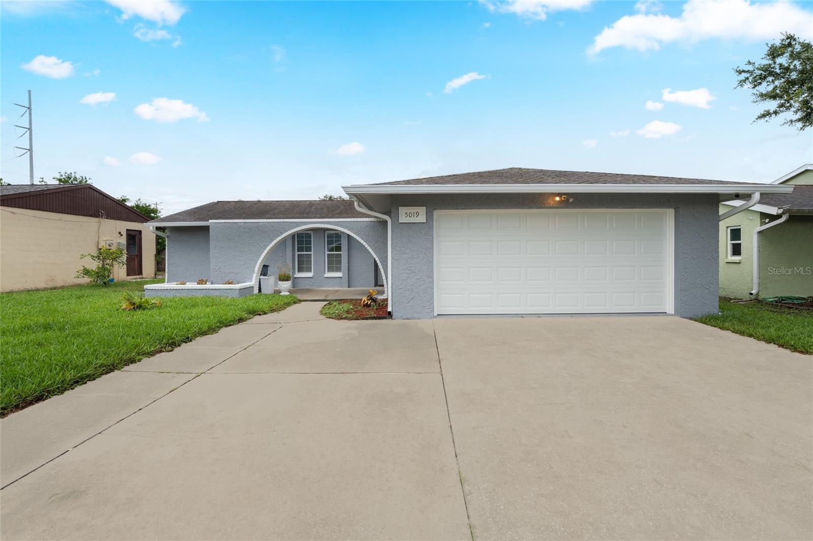 Photo of 5019 LARCH LANE NEW PORT RICHEY FL 34653