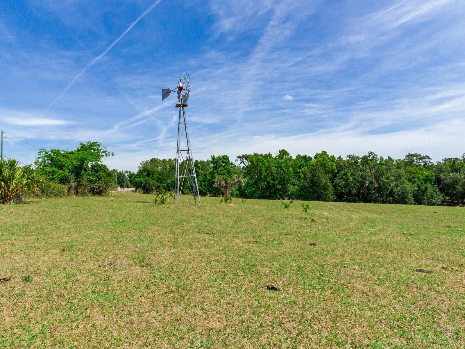 Photo of SPRING LAKE HIGHWAY BROOKSVILLE FL 34602