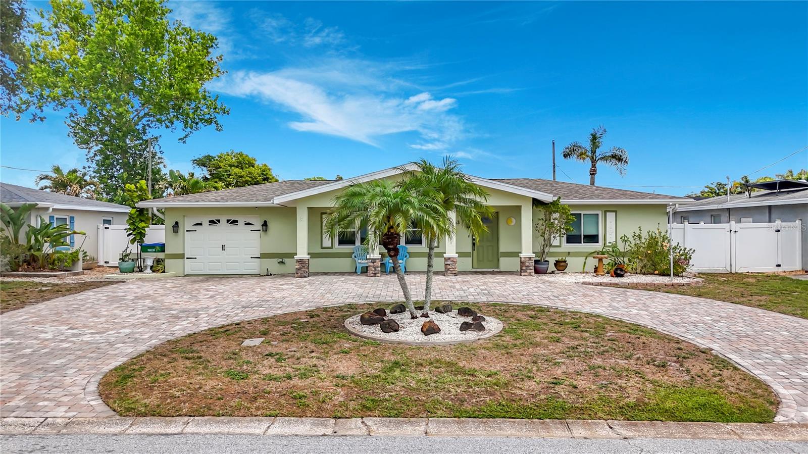 Photo of 5163 60TH WAY KENNETH CITY FL 33709