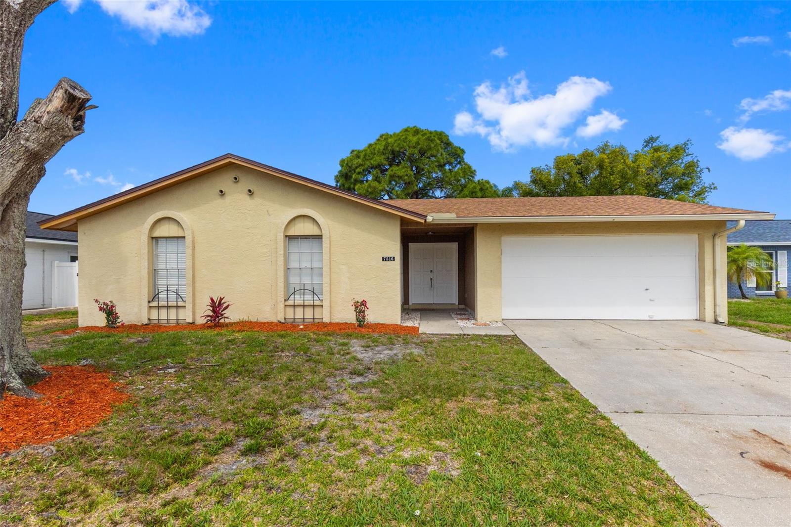 Photo of 7516 ARMAND CIRCLE TAMPA FL 33634