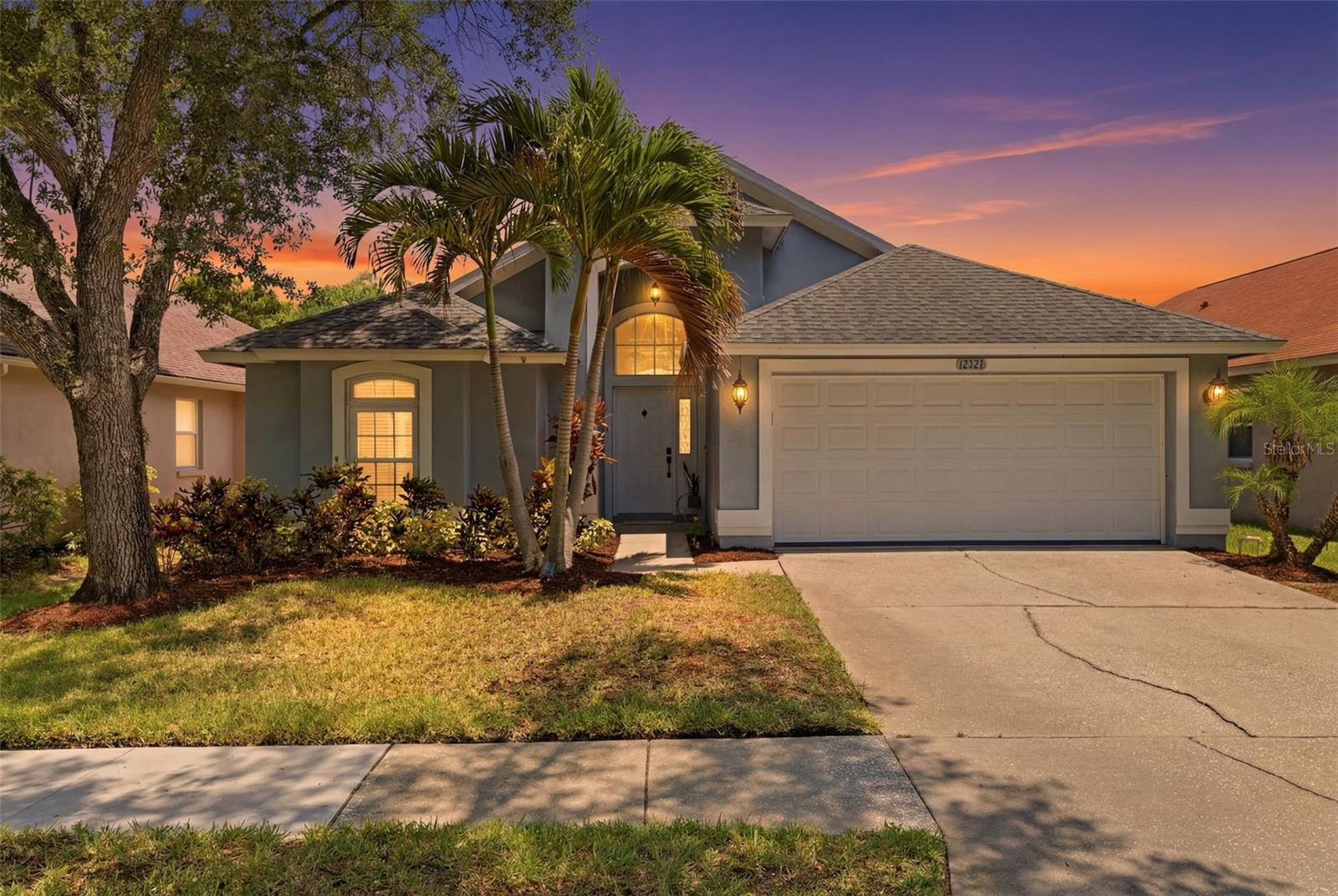Photo of 12327 GLENFIELD AVENUE TAMPA FL 33626