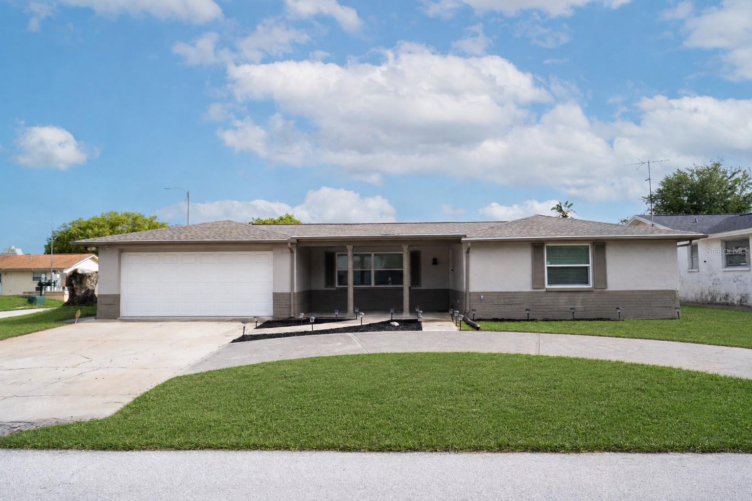 Photo of 7715 FOXBLOOM DRIVE PORT RICHEY FL 34668