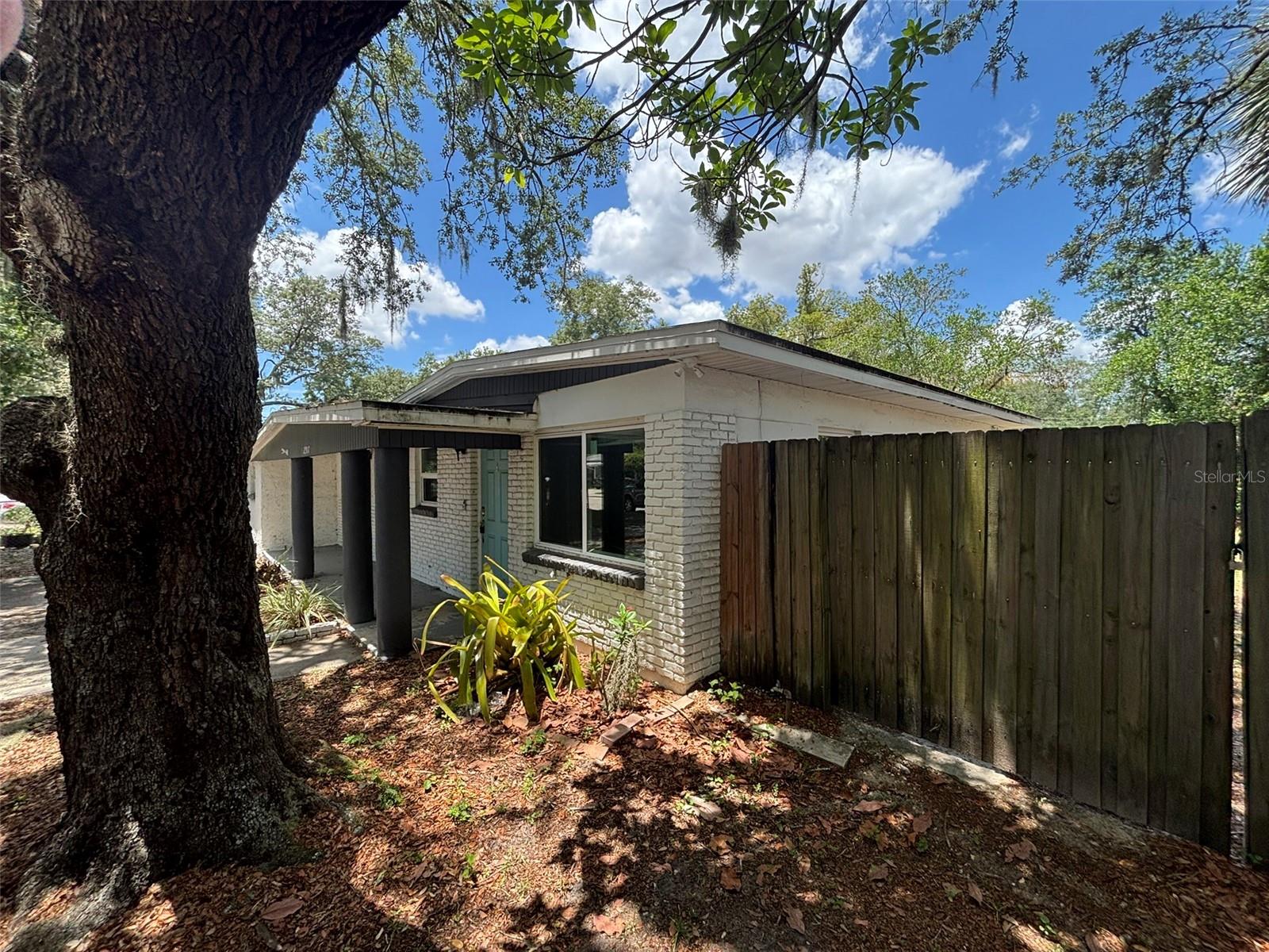 Photo of 2908 E HOWELL STREET TAMPA FL 33610