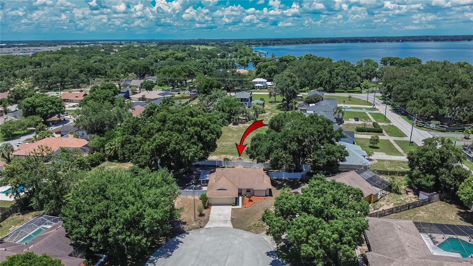 Photo of 328 VAIL DRIVE WINTER HAVEN FL 33884