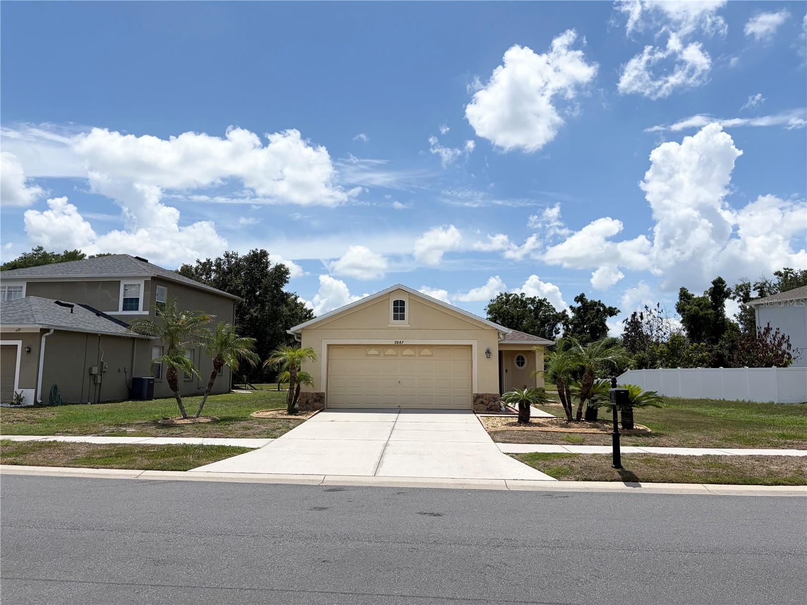 Photo of 9847 EDMONTON DRIVE LAND O LAKES FL 34638