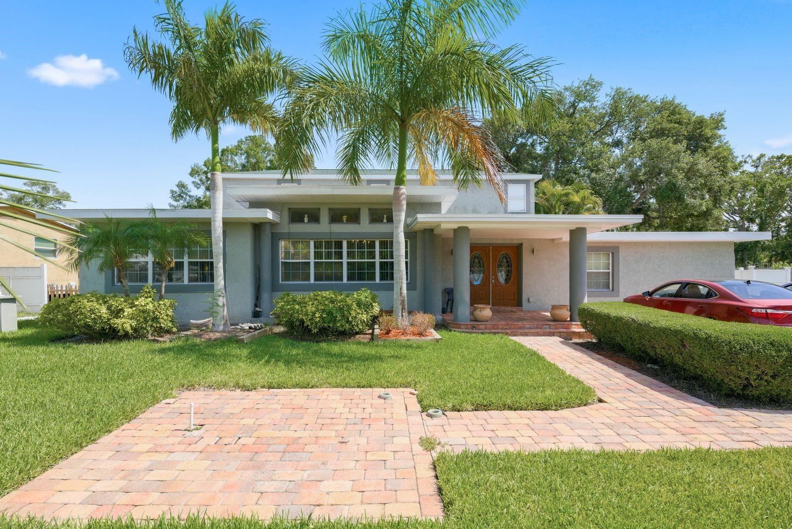 Photo of 850 36TH AVENUE ST PETERSBURG FL 33705