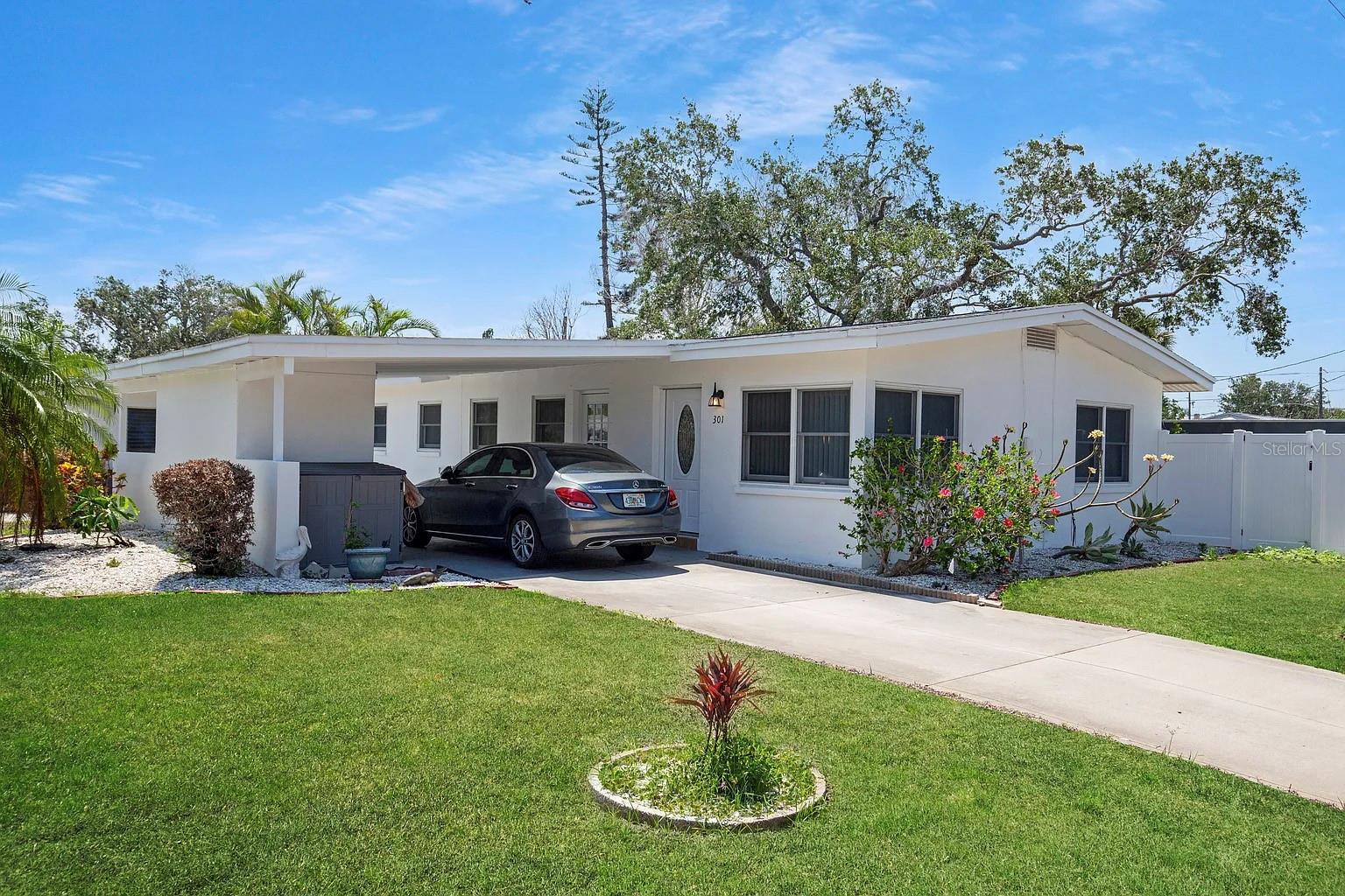 Photo of 301 41ST AVENUE ST PETE BEACH FL 33706
