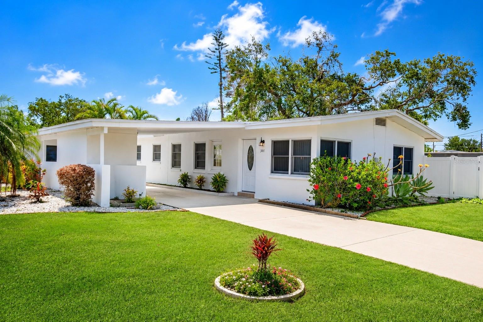 Photo of 301 41ST AVENUE ST PETE BEACH FL 33706