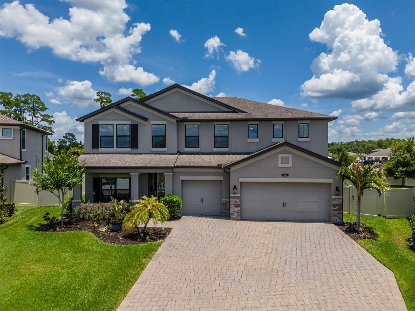Photo of 1686 CHERRY WALK ROAD LUTZ FL 33558