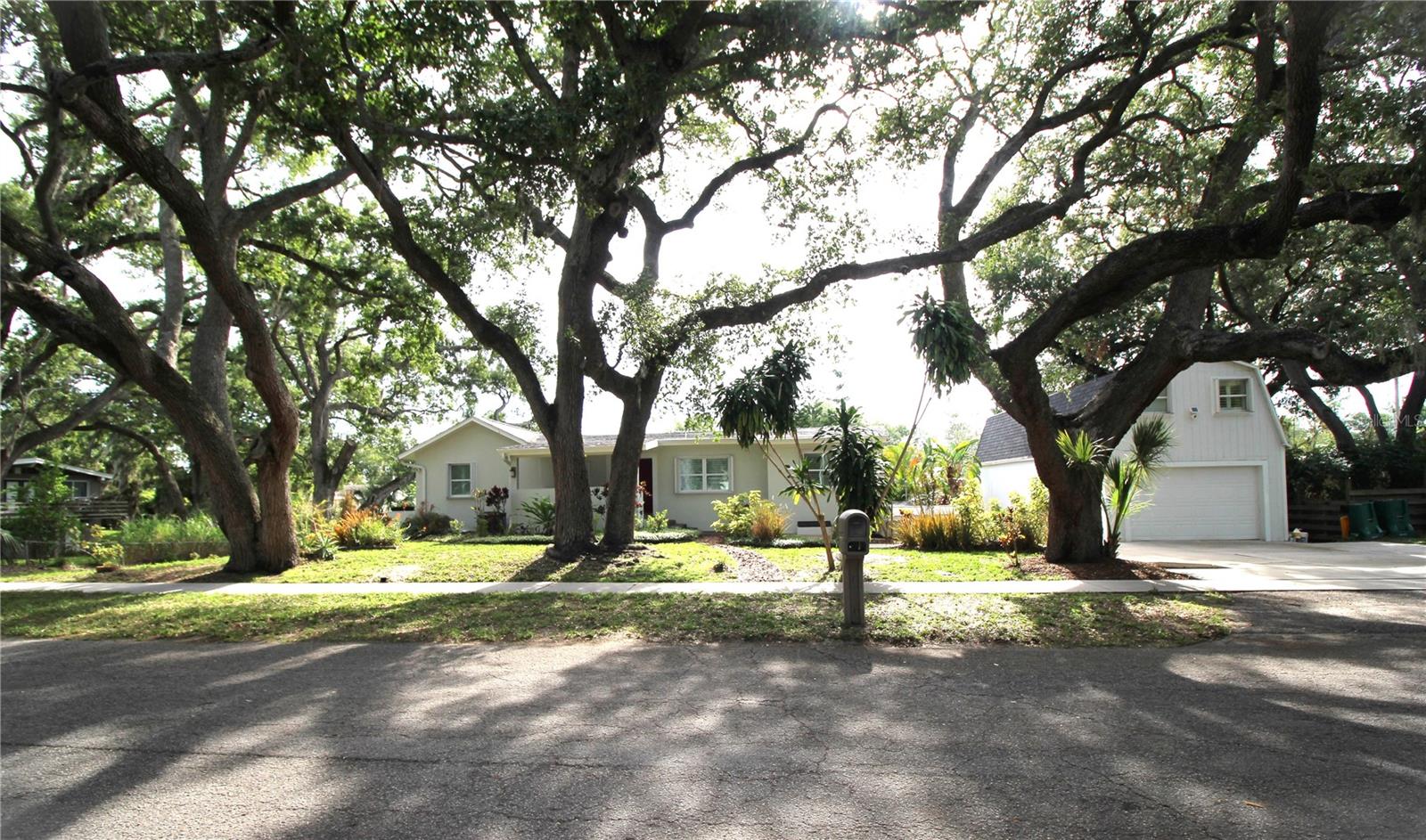 Photo of 2436 NAVAREZ AVENUE SAFETY HARBOR FL 34695
