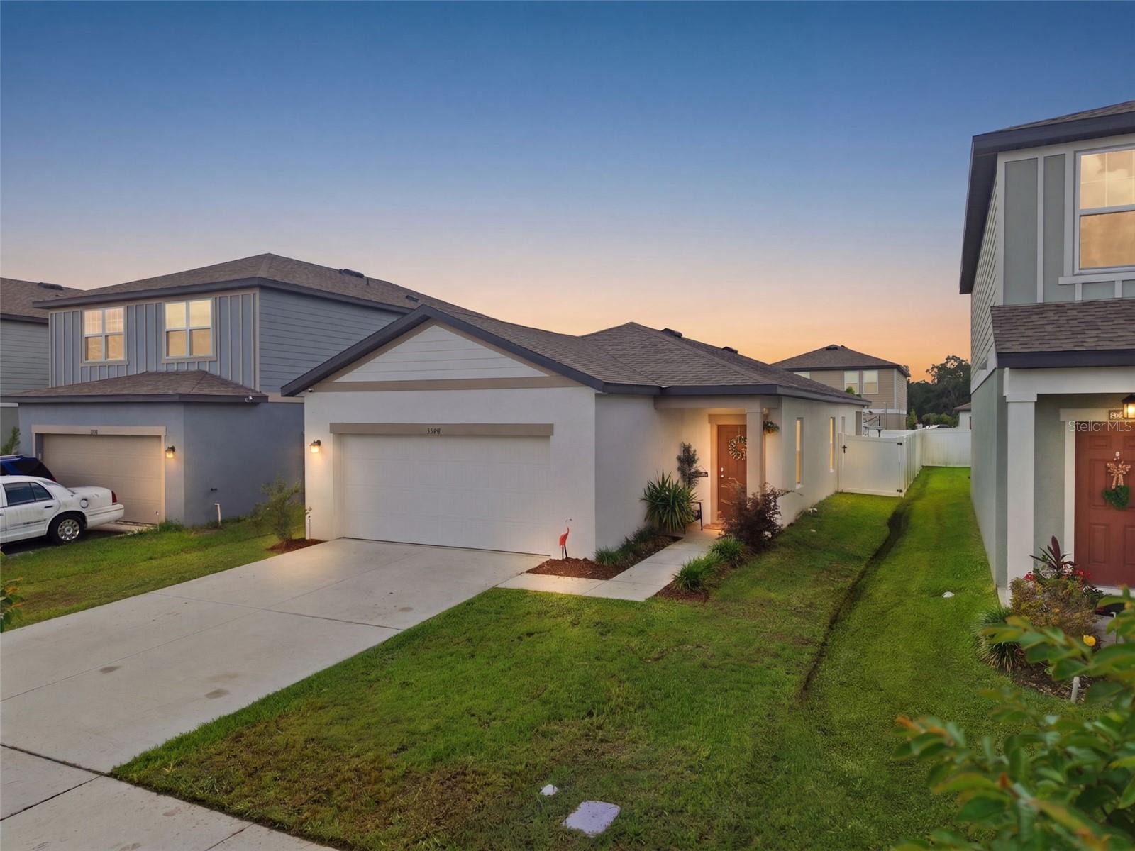Photo of 35498 SHADE FERN LANE ZEPHYRHILLS FL 33541