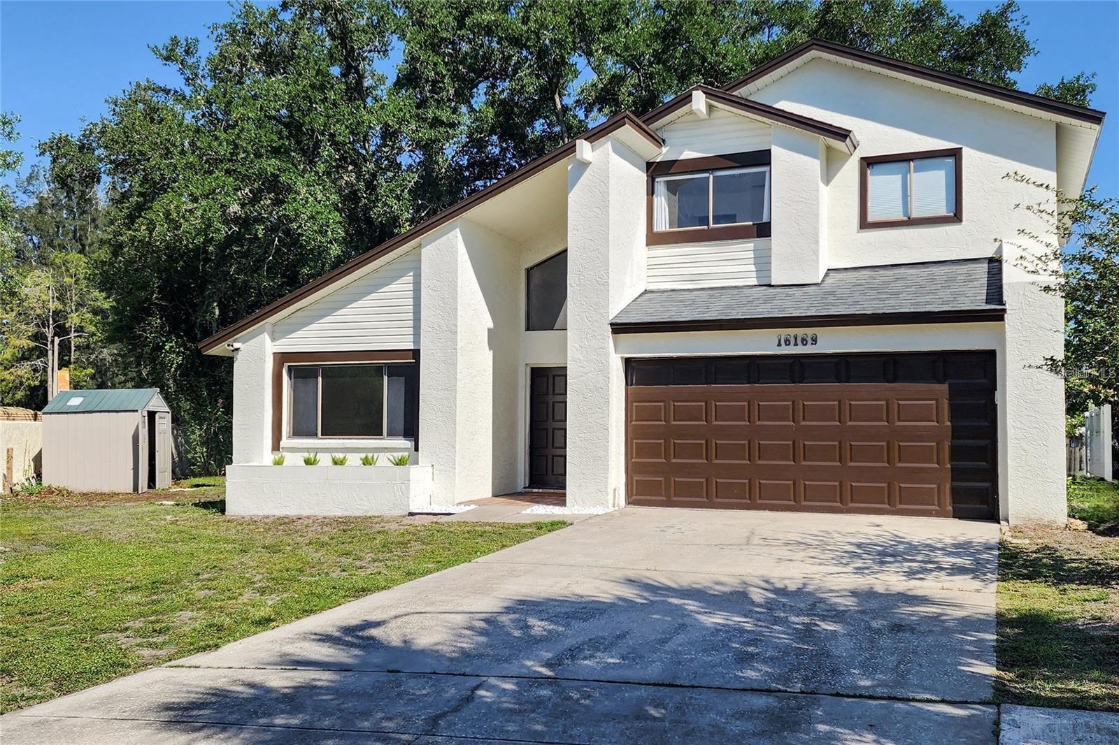 Photo of 16169 GARDENDALE DRIVE TAMPA FL 33624