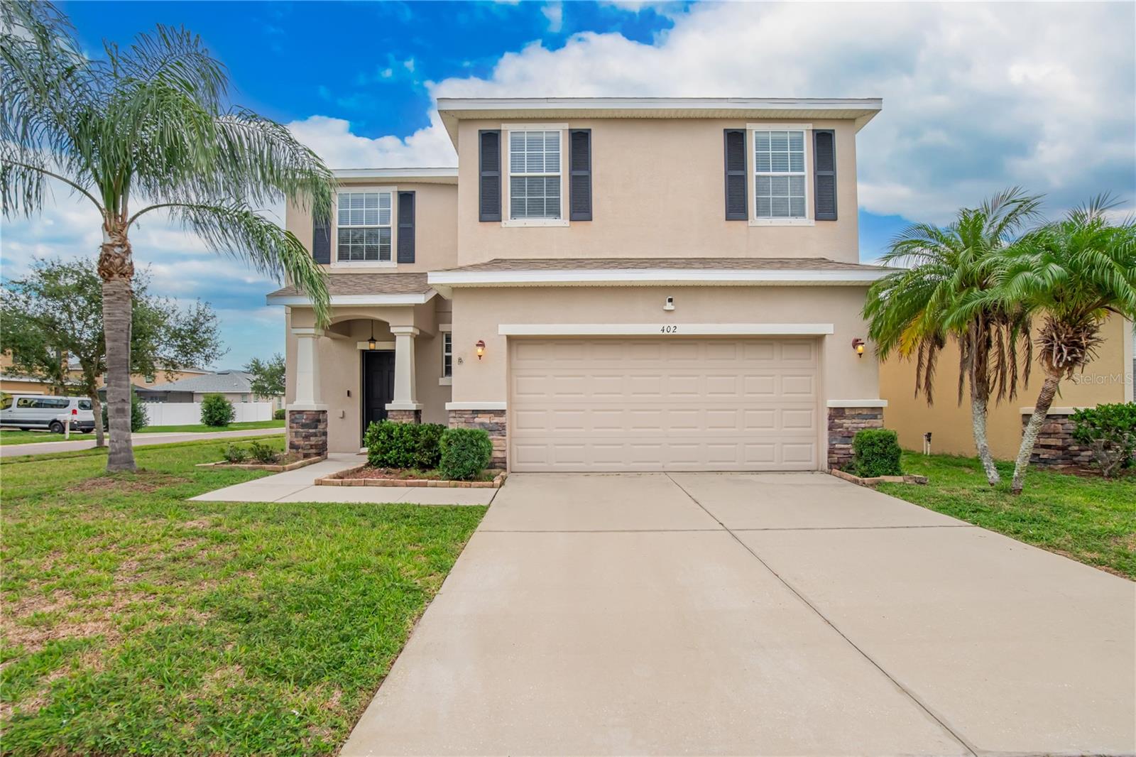 Photo of 402 BRITTON SHORES COURT RUSKIN FL 33570