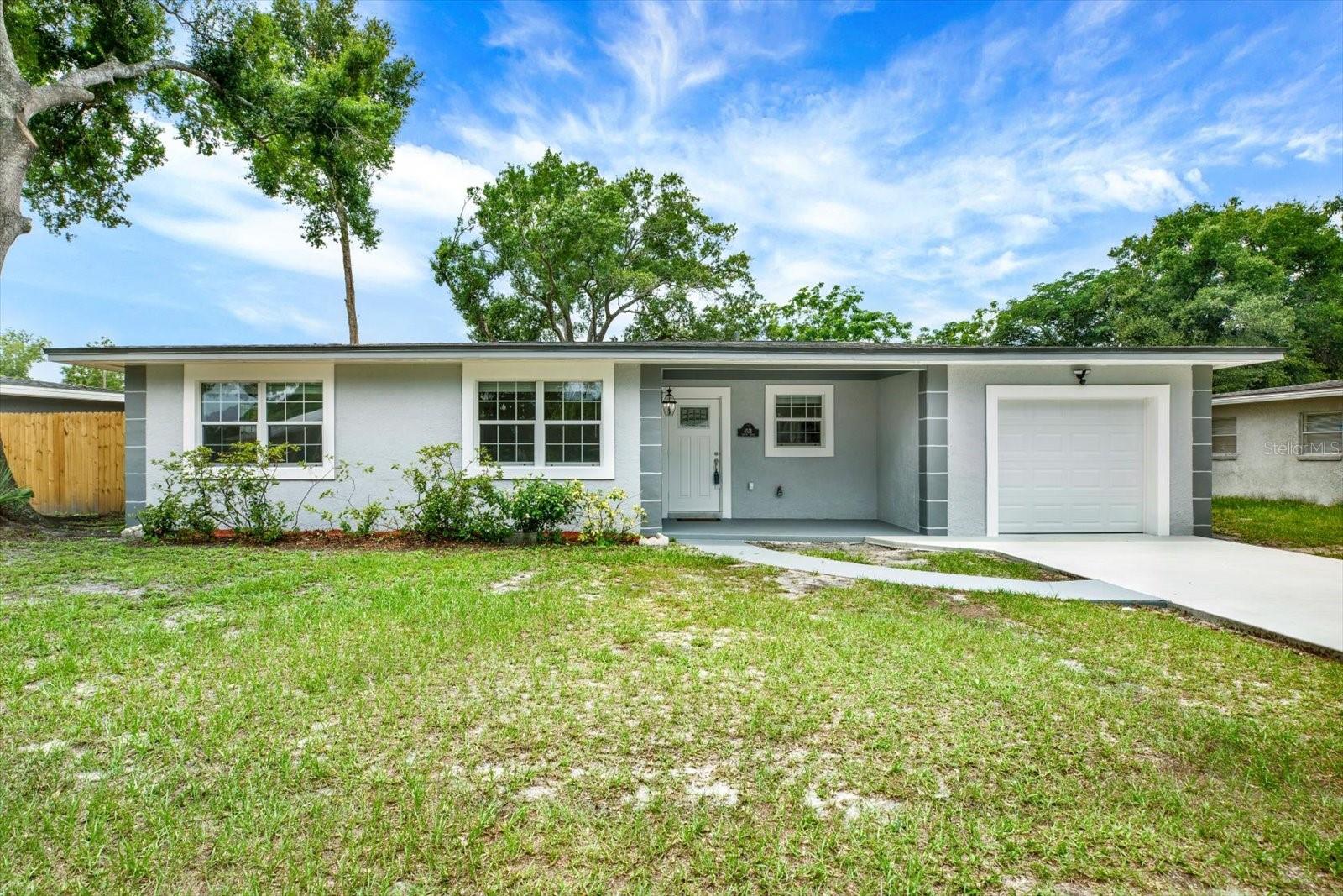 Photo of 4521 TARPON DRIVE TAMPA FL 33617