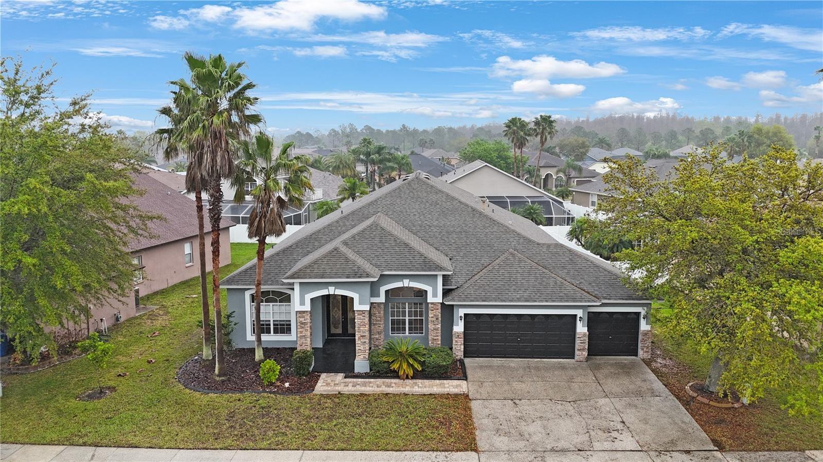 Photo of 18413 EASTWYCK DRIVE TAMPA FL 33647