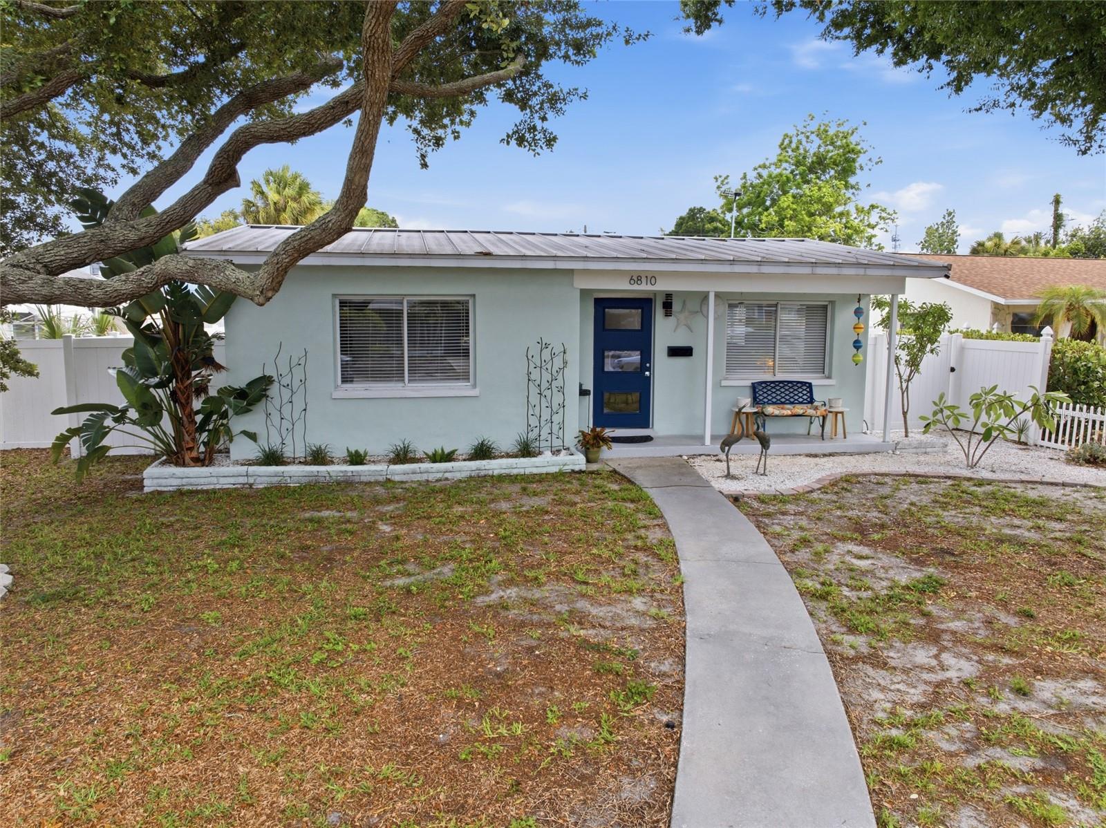 Photo of 6810 4TH AVENUE ST PETERSBURG FL 33710