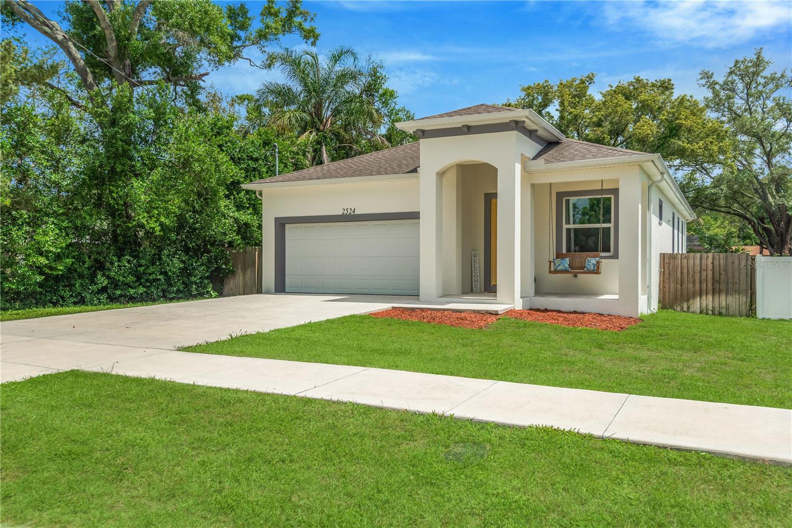 Photo of 2524 LAKE ELLEN LANE TAMPA FL 33618