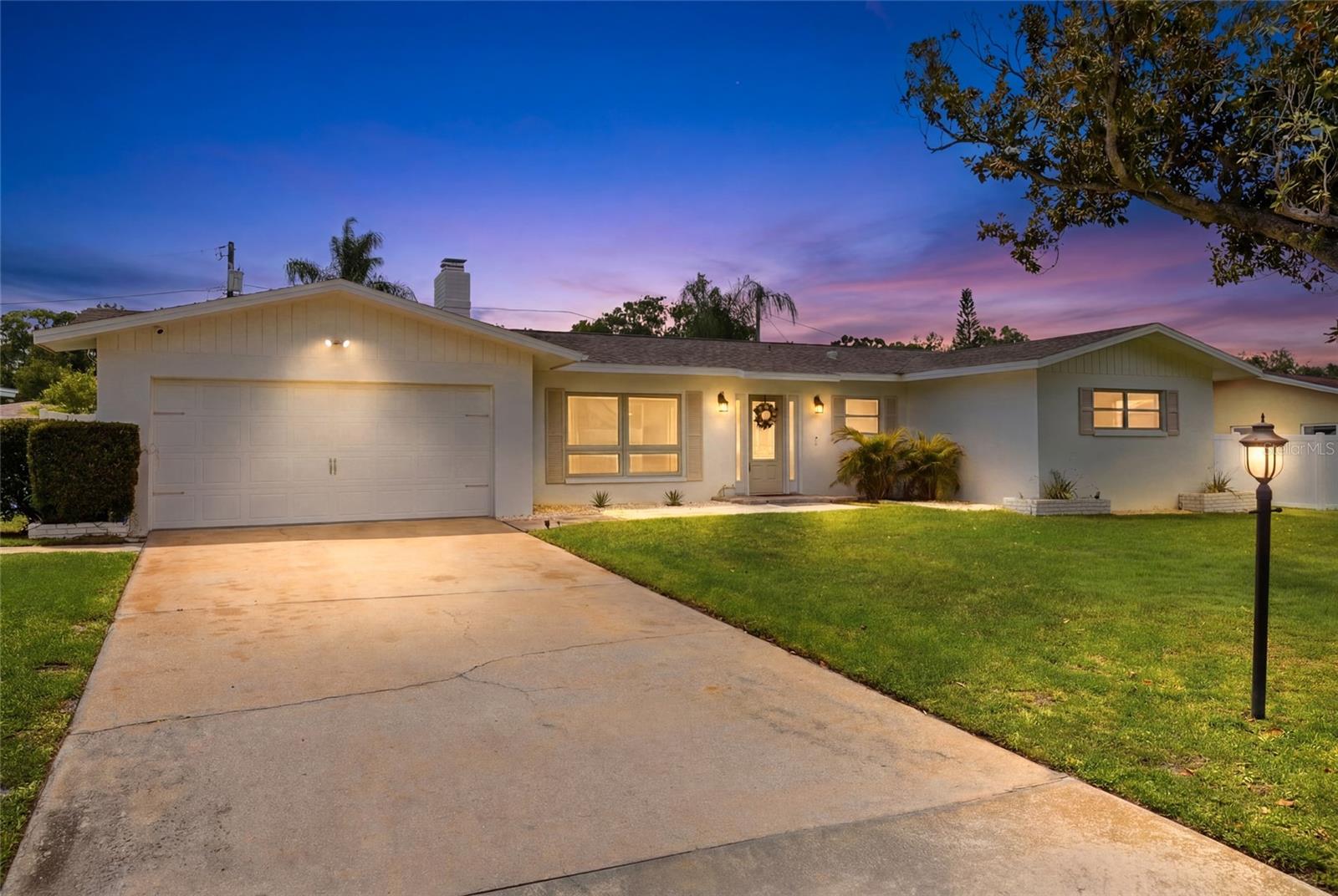 Photo of 1348 BUCKINGHAM DRIVE CLEARWATER FL 33756