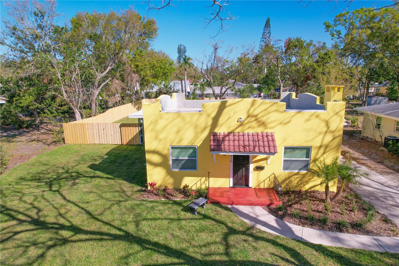 Photo of 2310 13TH AVENUE BRADENTON FL 34205