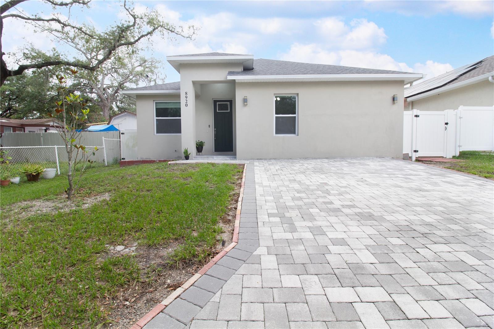 Photo of 8920 N NEWPORT AVENUE TAMPA FL 33604