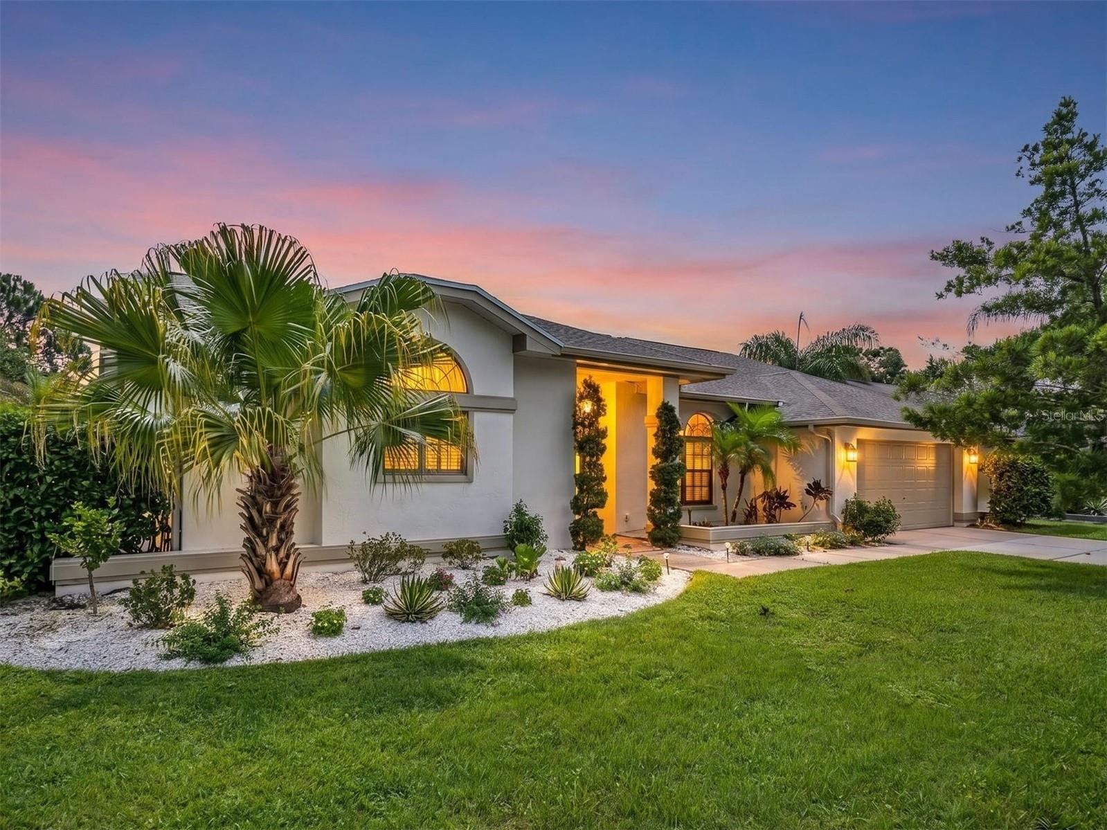 Photo of 447 WHISPERING LAKES BOULEVARD TARPON SPRINGS FL 34688