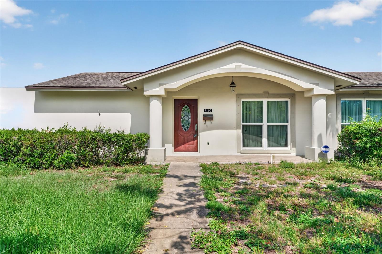 Photo of 7110 MINTWOOD COURT TAMPA FL 33615