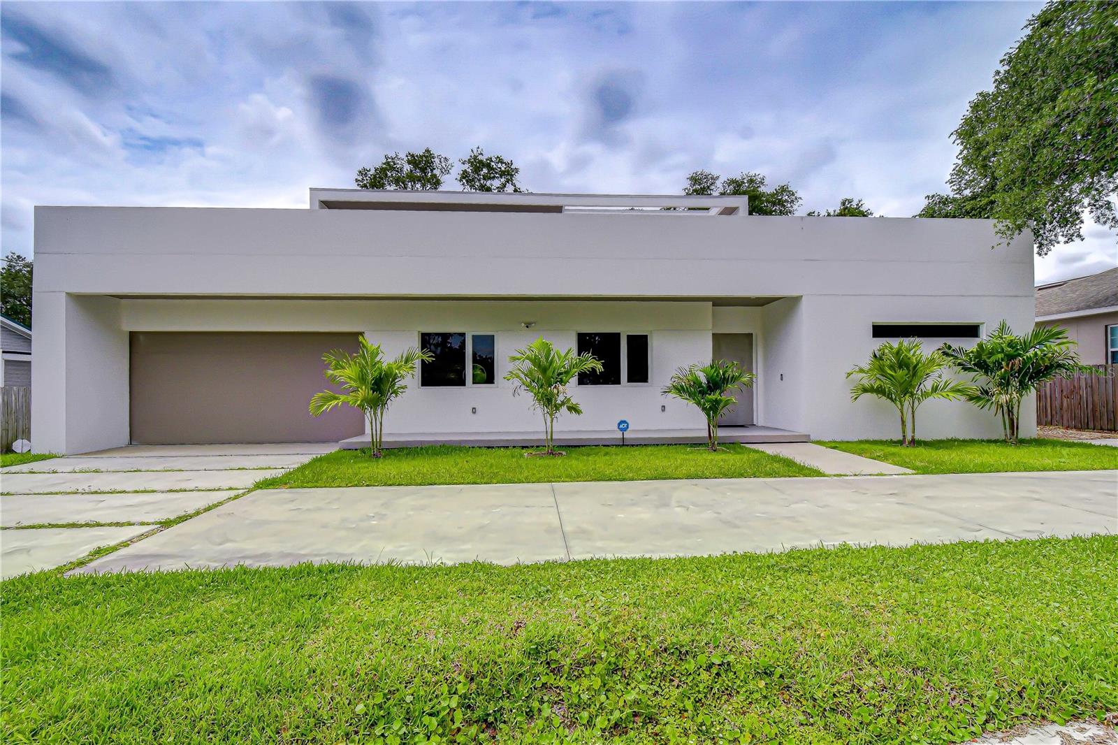 Photo of 6805 NEW YORK DRIVE TAMPA FL 33619