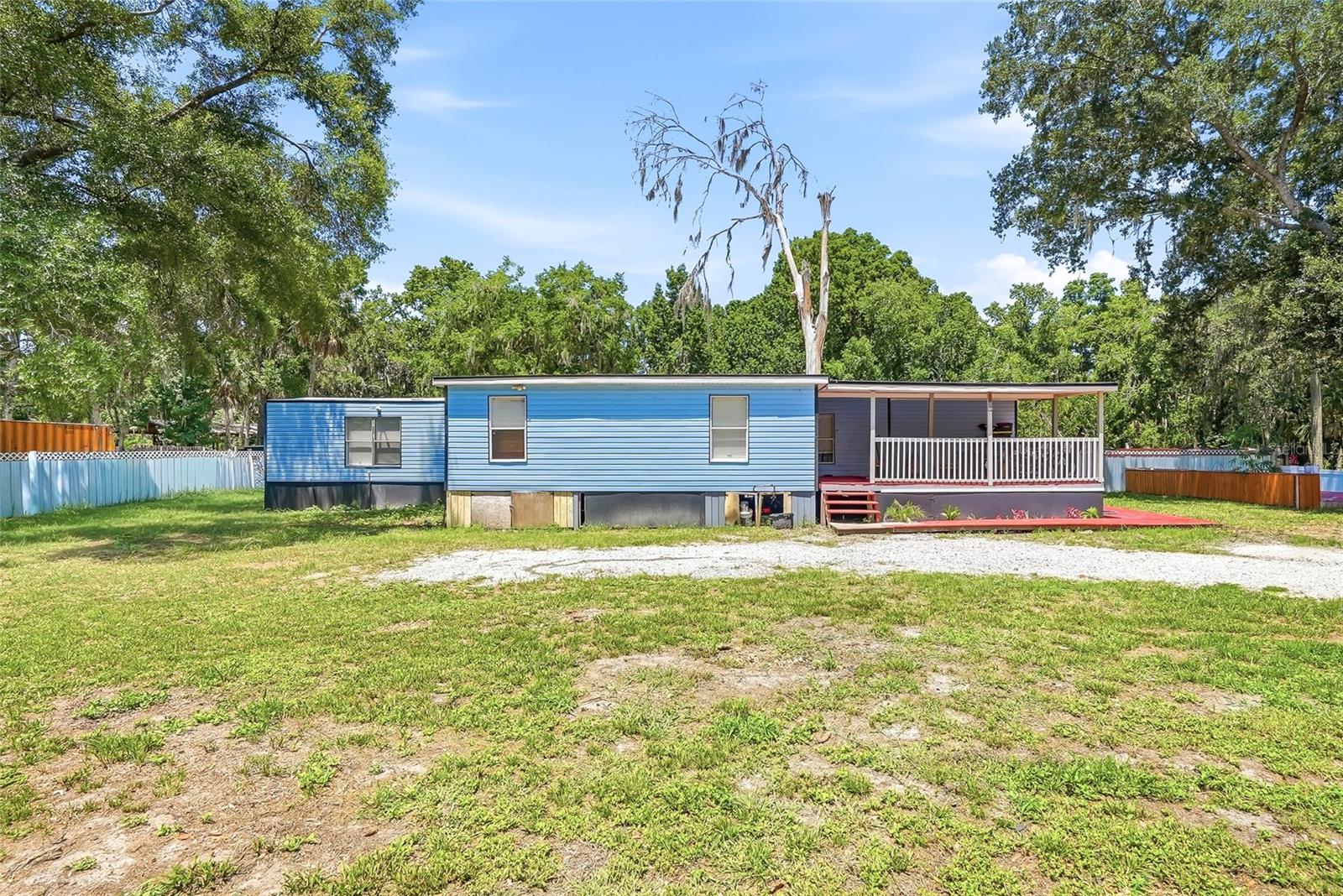 Photo of 911 MARJORIE AVENUE BRANDON FL 33511