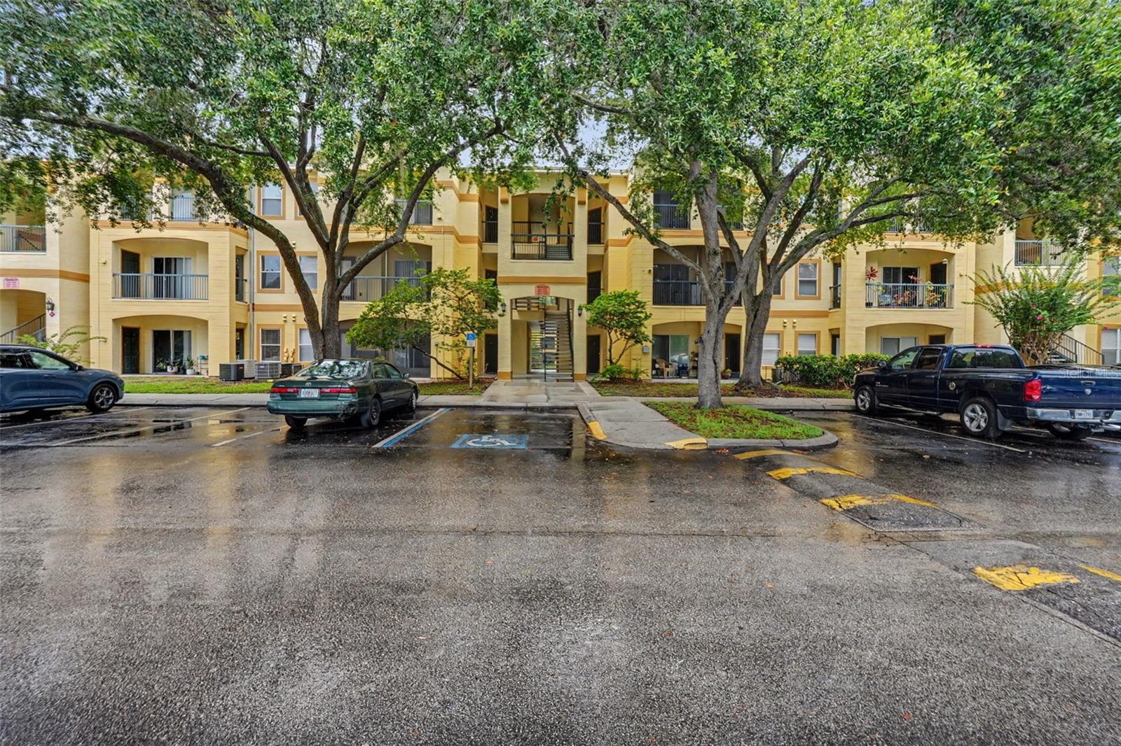 Photo of 5602 PINNACLE HEIGHTS CIRCLE #108 TAMPA FL 33624