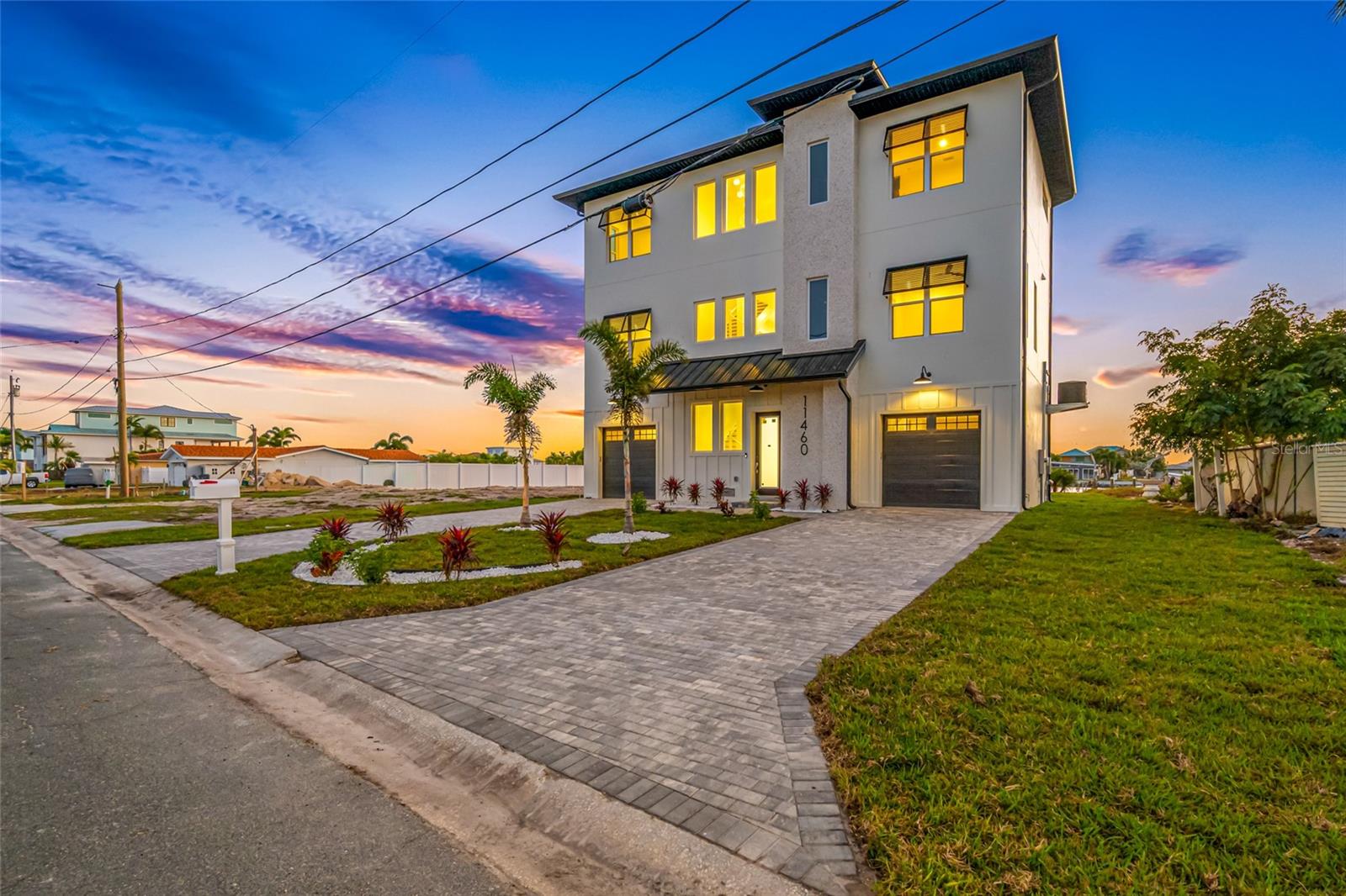 Photo of 11460 7TH STREET TREASURE ISLAND FL 33706
