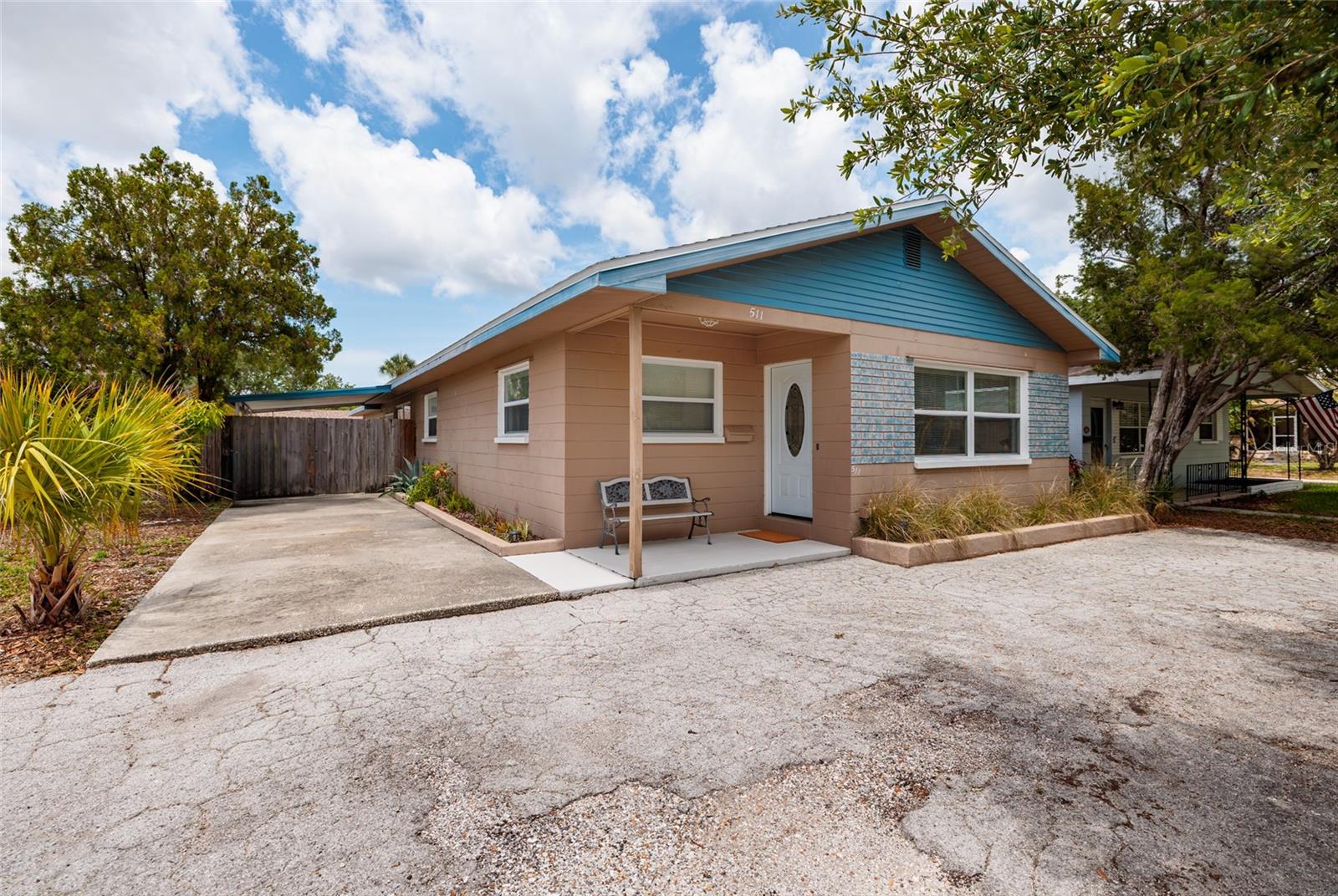 Photo of 511 74TH AVENUE ST PETERSBURG FL 33702