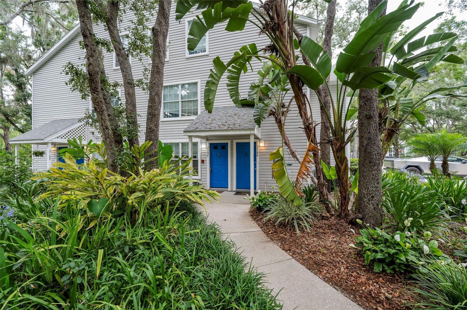 Photo of 3164 VALLEY OAKS DRIVE #3164 TAMPA FL 33618