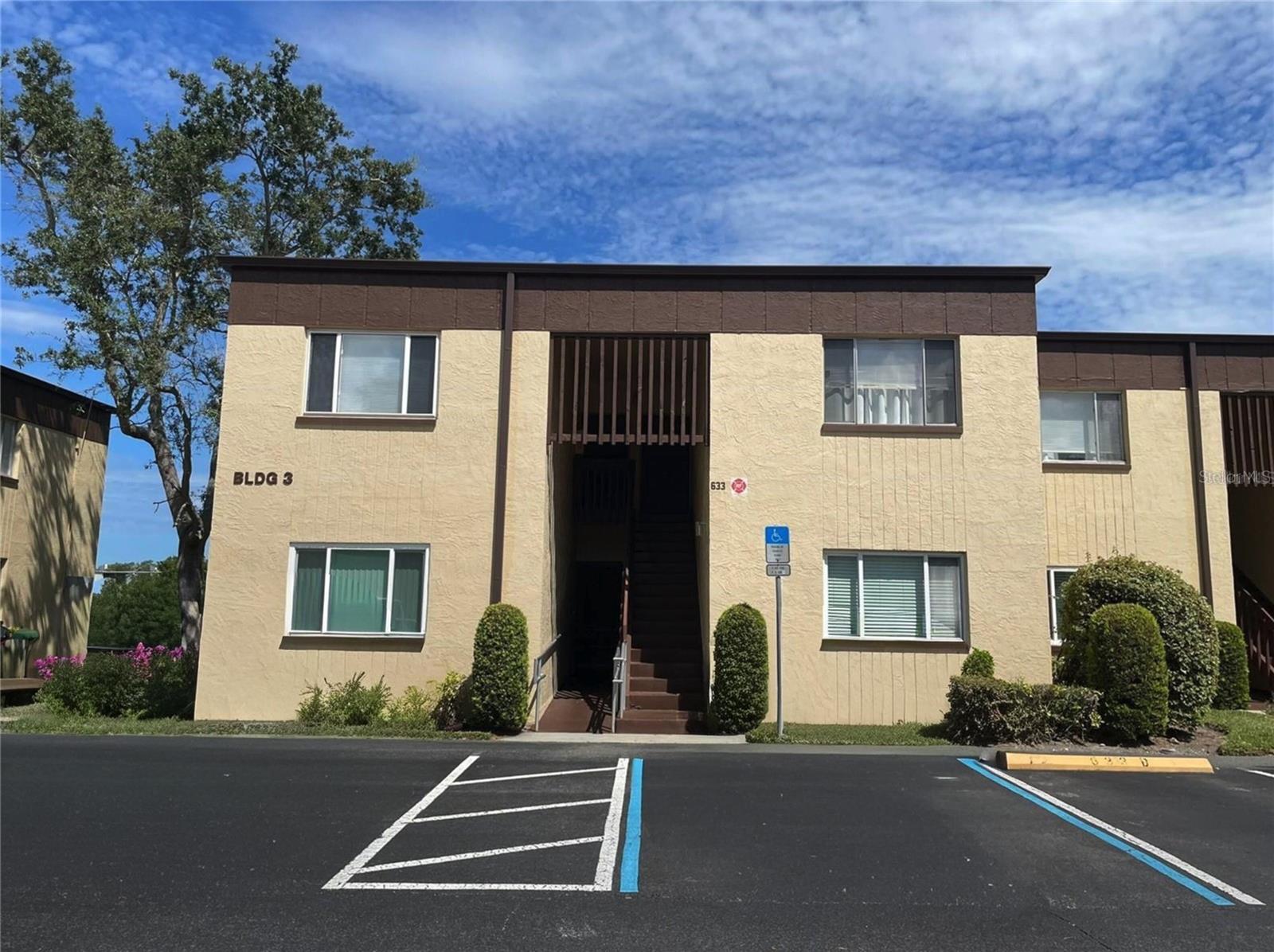 Photo of 633 N KEENE ROAD #APT C CLEARWATER FL 33755