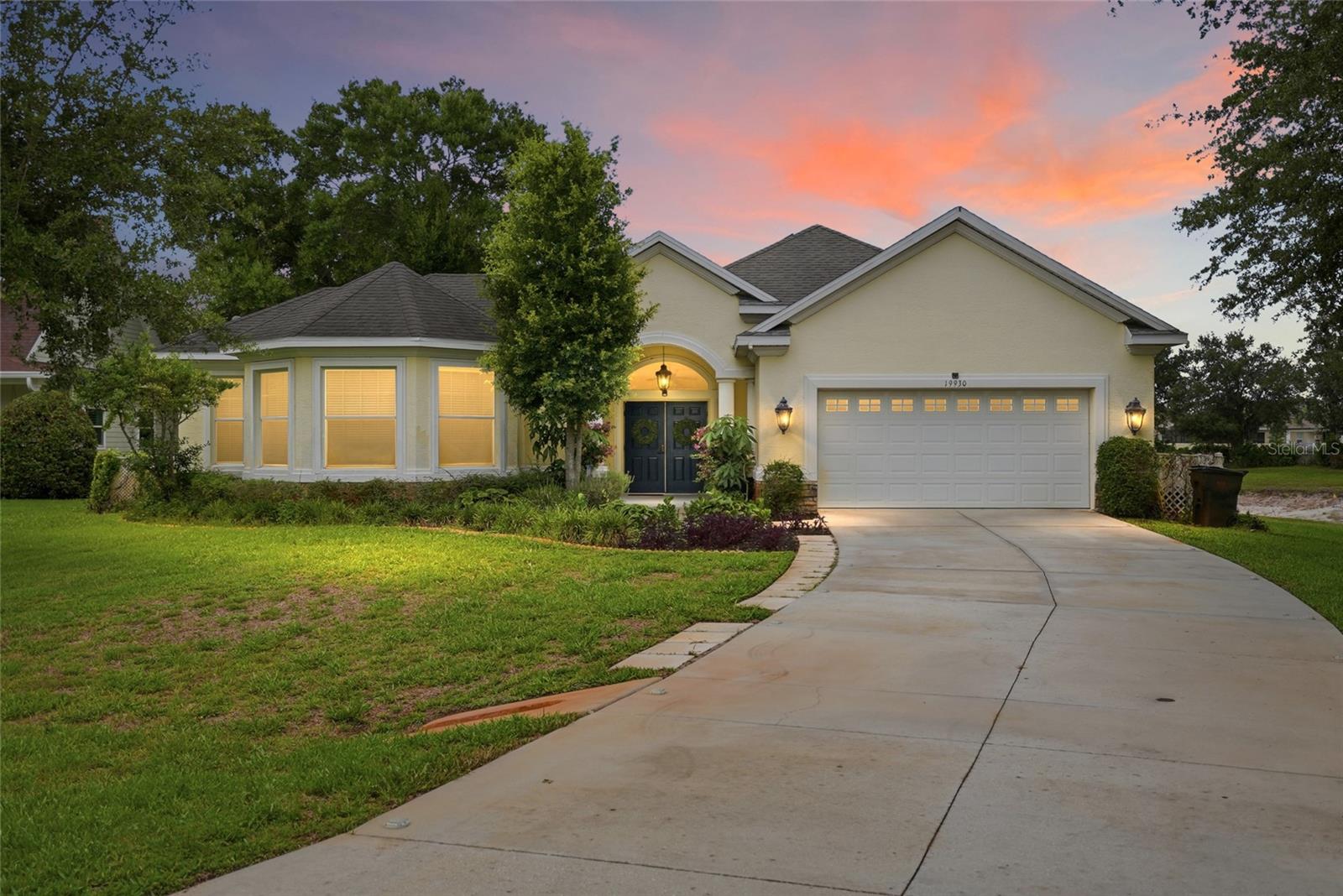 Photo of 19930 DOLORES ANN COURT LUTZ FL 33549